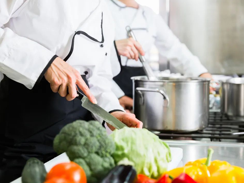 校(xiào)園團餐“傳統”運營模式應該如(rú)何轉變？